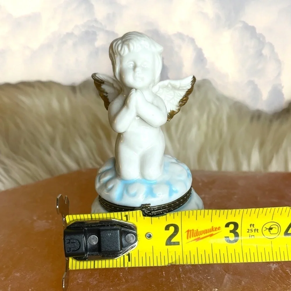 Vintage White Porcelain Cherub/Angel Hinged Trinket Pill Box